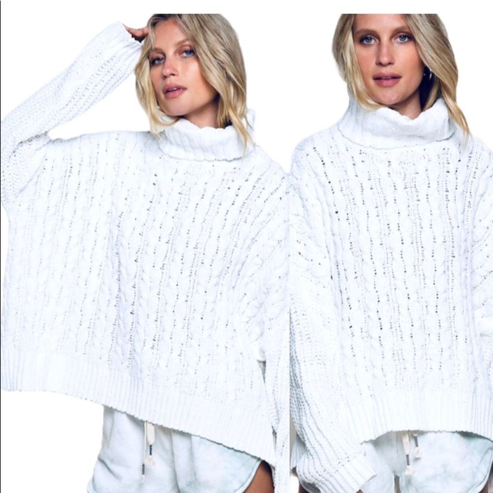 Women's White Cable Knit Turtle Neck Sweater
